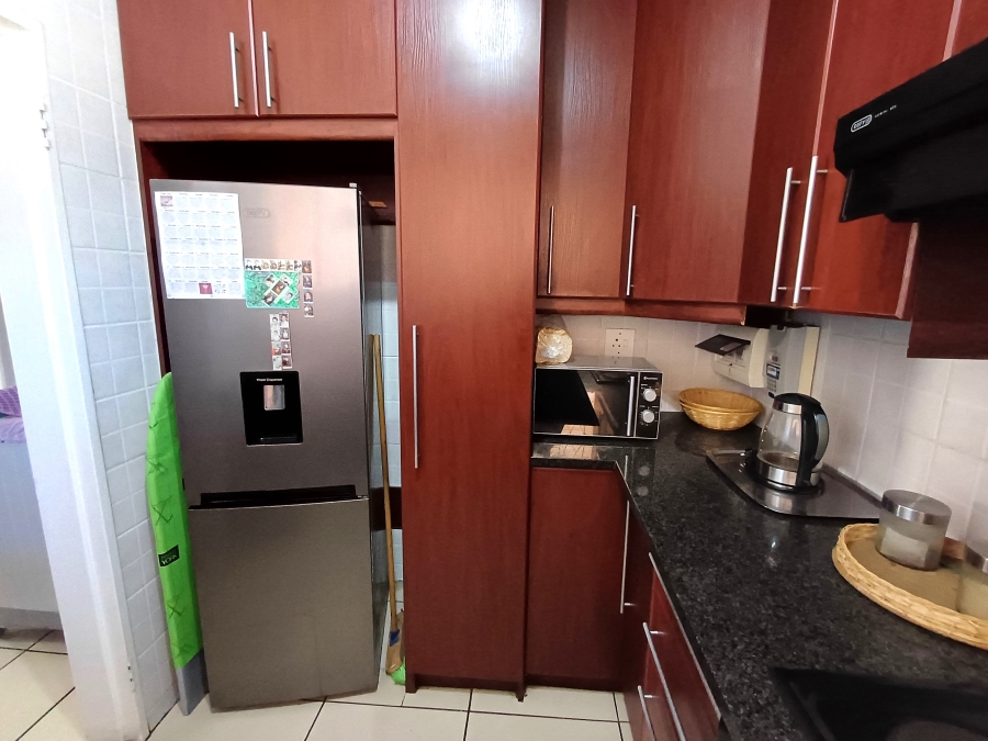 2 Bedroom Property for Sale in College Hill Eastern Cape